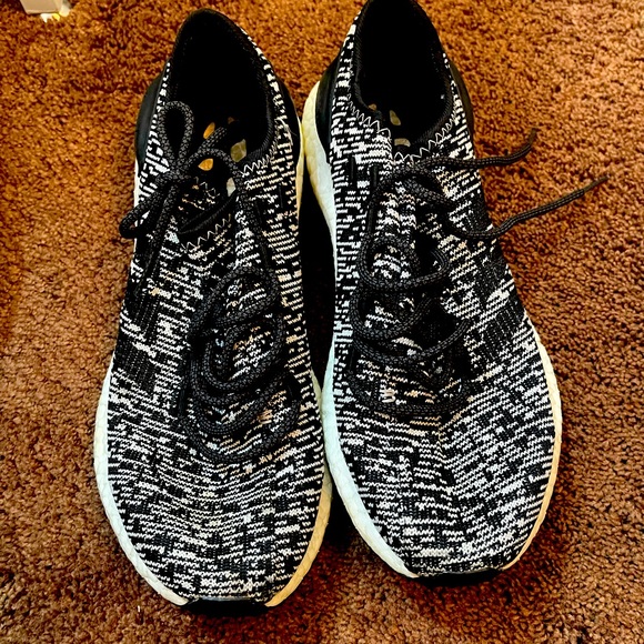 Adidas Pureboost. - Picture 1 of 2
